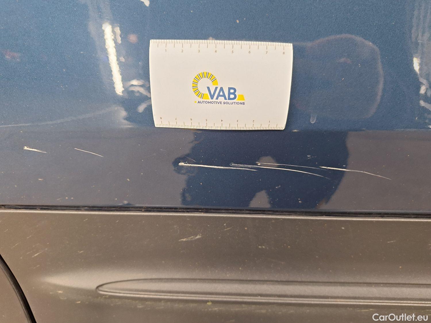  Mercedes  GLB Mercedes,  '19, Mercedes-Benz   200 d Business Solution 5d #35