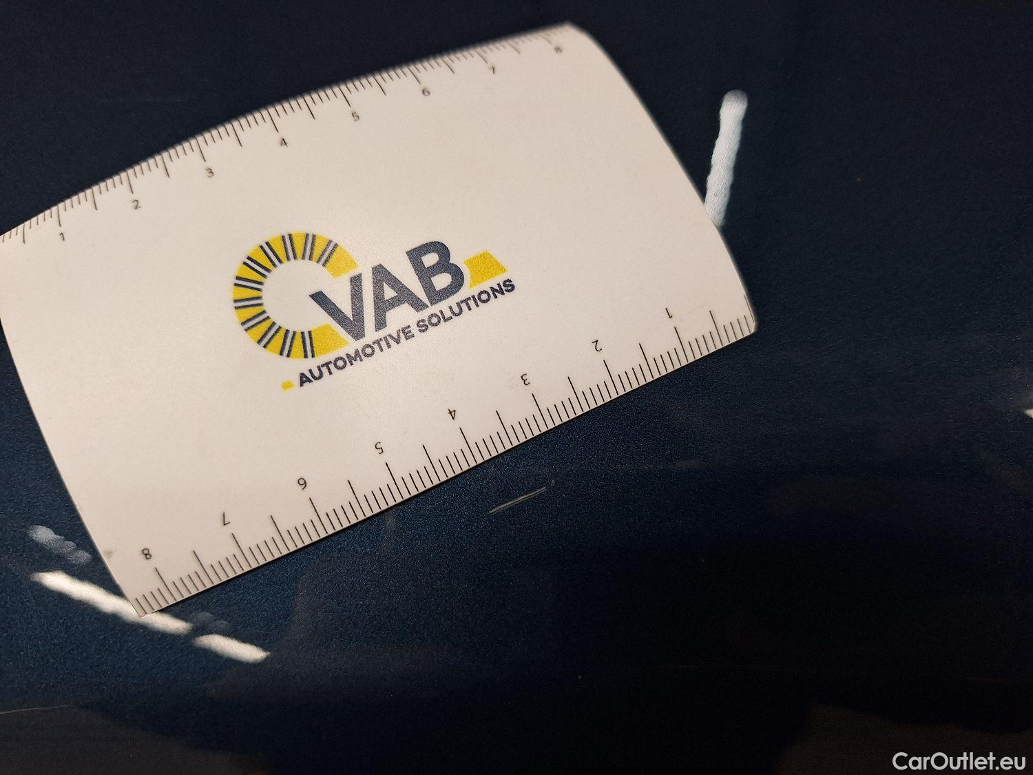  Mercedes  GLB Mercedes,  '19, Mercedes-Benz   200 d Business Solution 5d #40