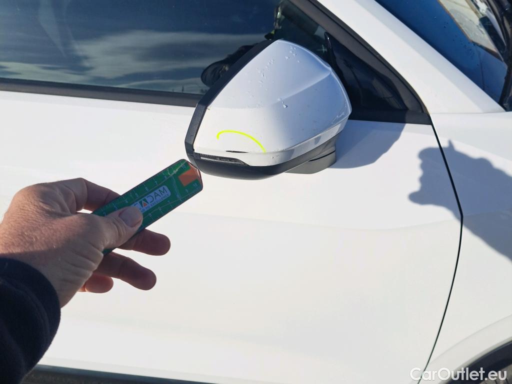  Audi  Q2 AUDI  / 2016 / 5P / todoterreno Design 35 TFSI 110kW (150CV) S tronic #27