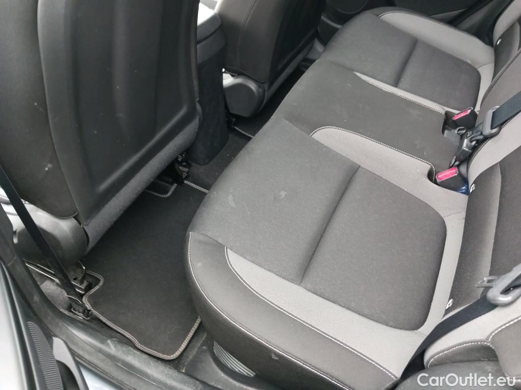  Hyundai  Konna HYUNDAI Kona / 2017 / 5P / todoterreno 1.6 GDI HEV Klass DCT #8