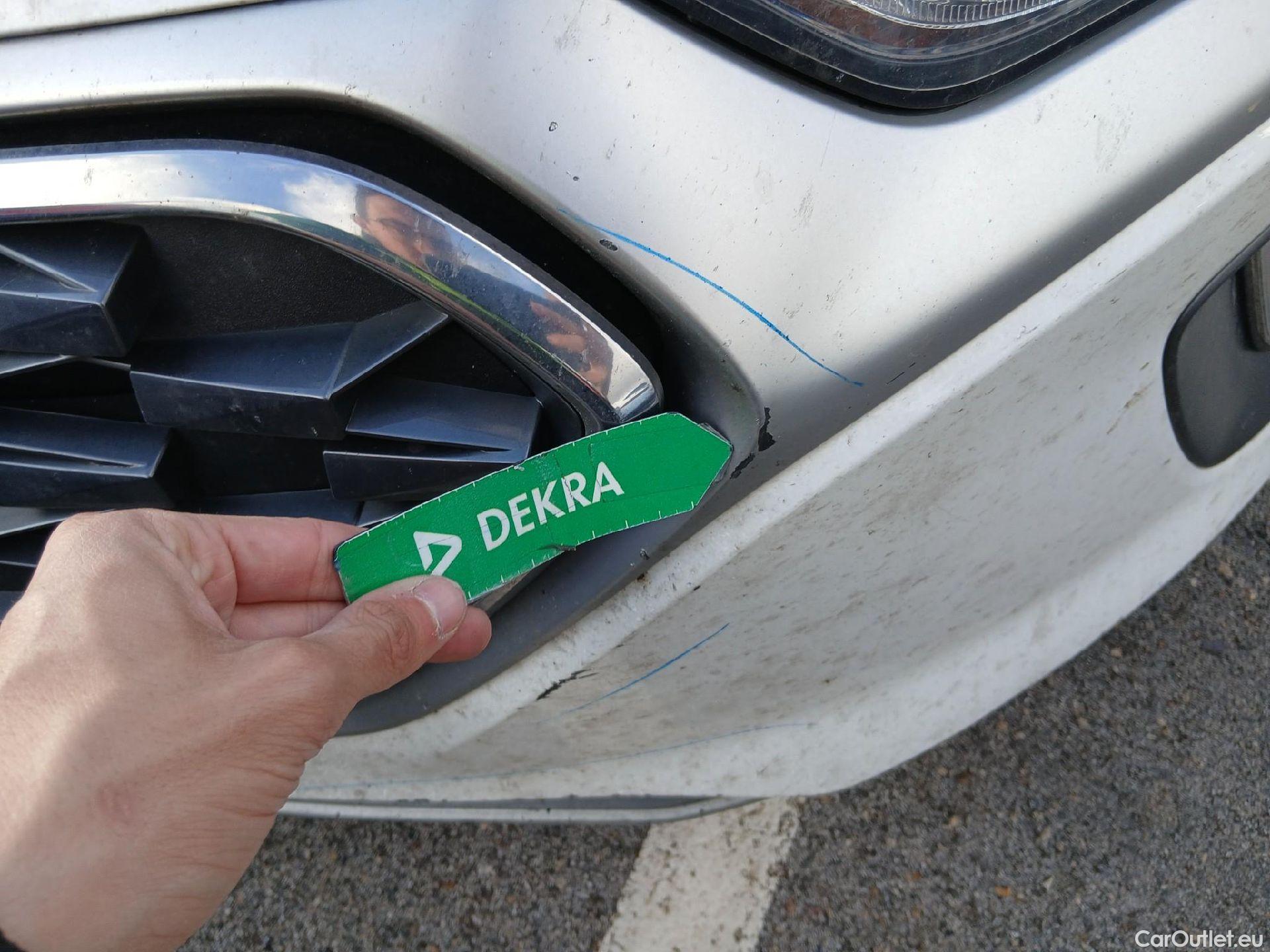  Hyundai   Ioniq HYUNDAI / 2019 / 5P / berlina con portón 1.6 GDI HEV Klass DCT #7