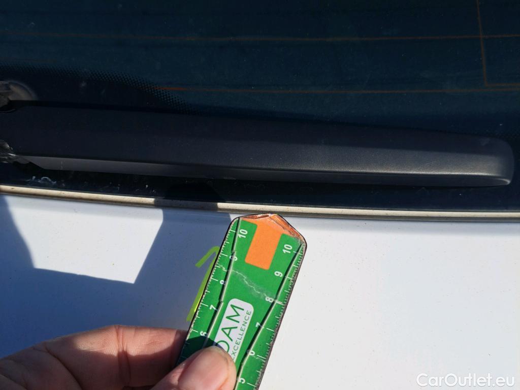  Audi  Q2 AUDI  / 2016 / 5P / todoterreno Design 35 TFSI 110kW (150CV) S tronic #18