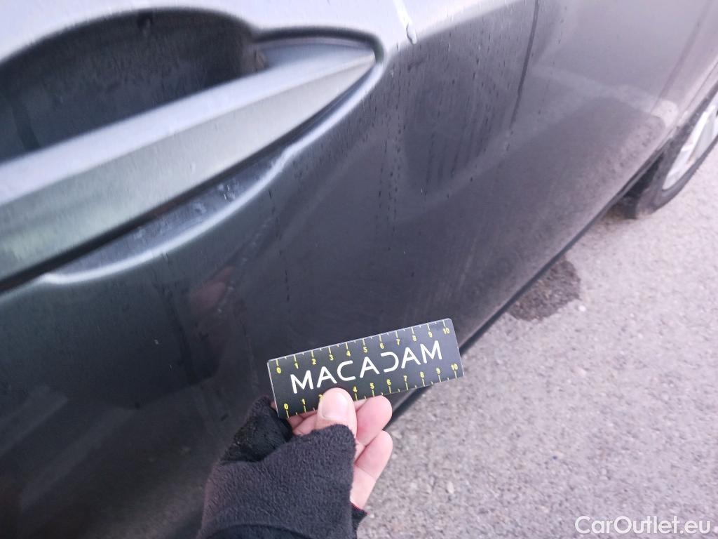  Bmw  X2 BMW  / 2017 / 5P / todoterreno sDrive18d (AC) #4