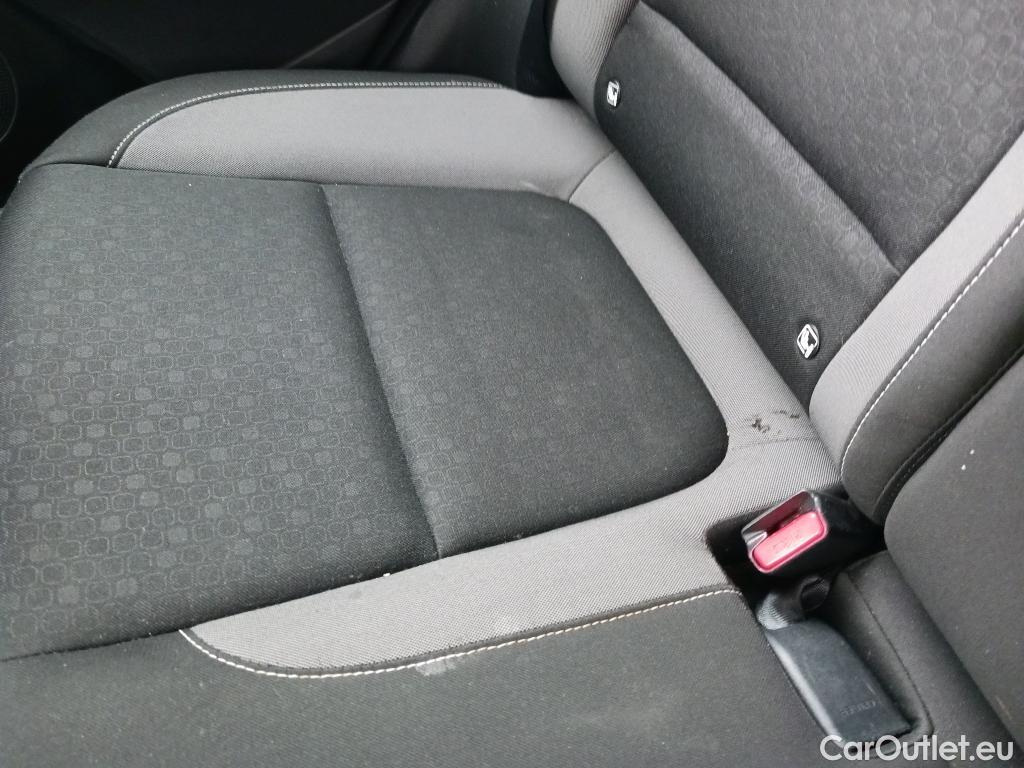  Hyundai  Konna HYUNDAI Kona / 2017 / 5P / todoterreno 1.6 GDI HEV Klass DCT #3