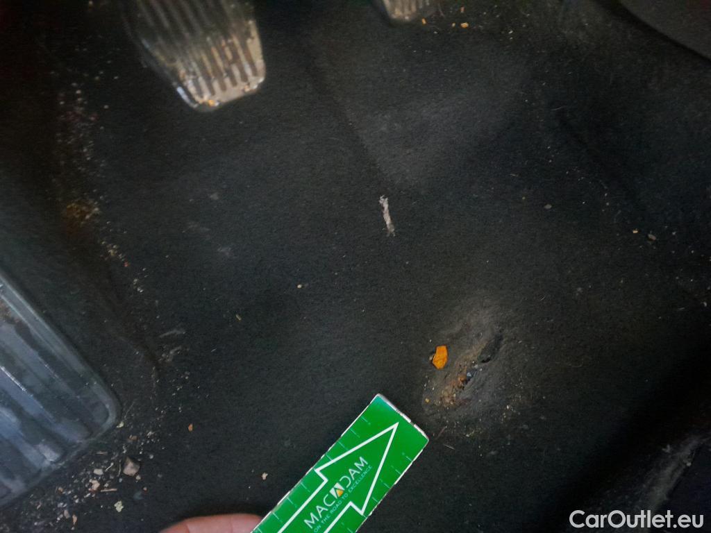  Ford  Focus FORD  5p 3G berlina con portón 1.5 TDCi E6 88kW (120CV) Trend+ #10