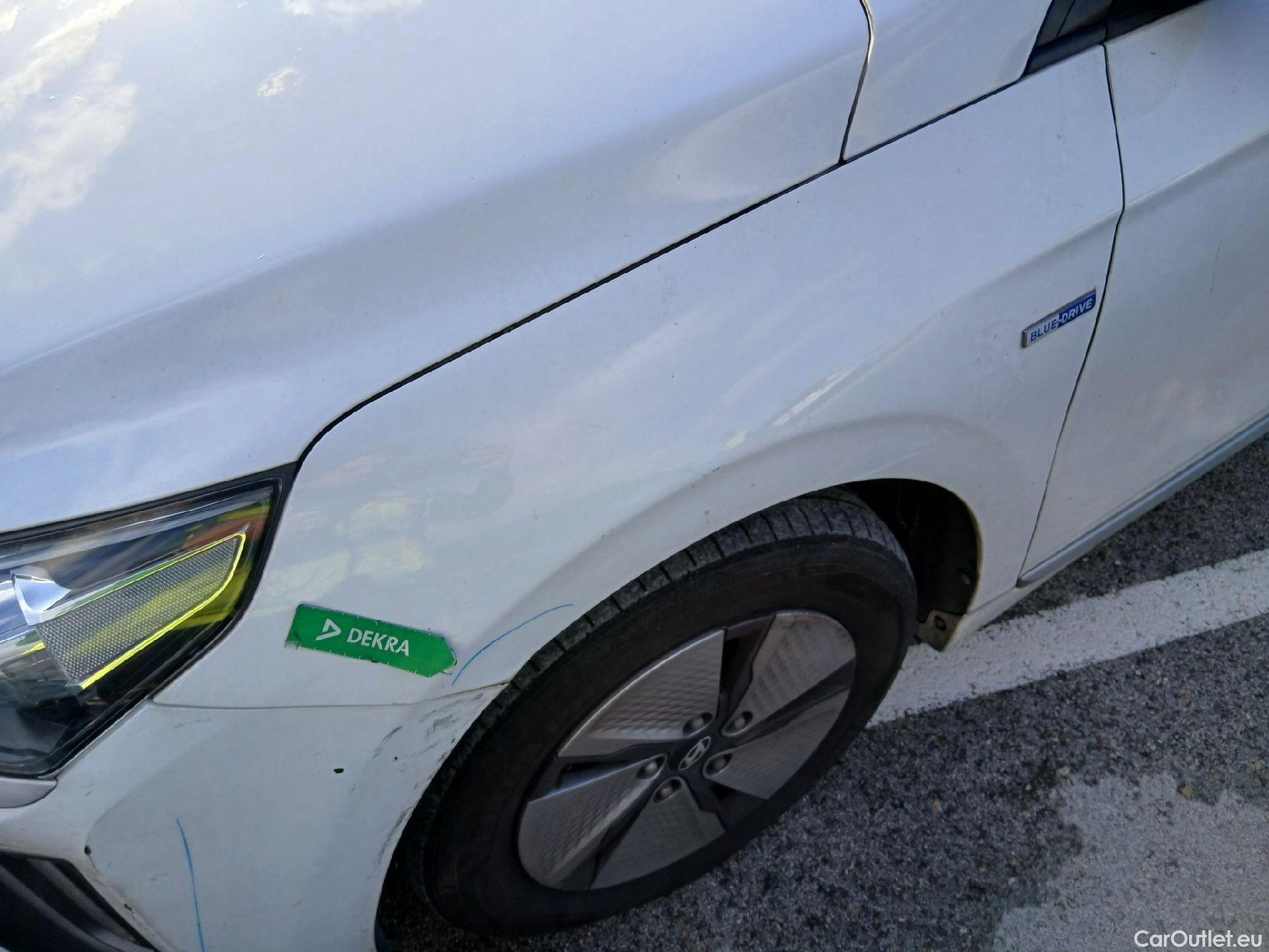  Hyundai   Ioniq HYUNDAI / 2019 / 5P / berlina con portón 1.6 GDI HEV Klass DCT #13