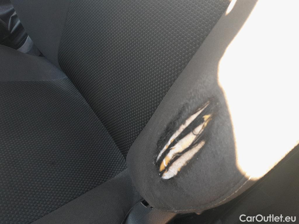  Ford  Focus FORD  5p 3G berlina con portón 1.5 TDCi E6 88kW (120CV) Trend+ #5