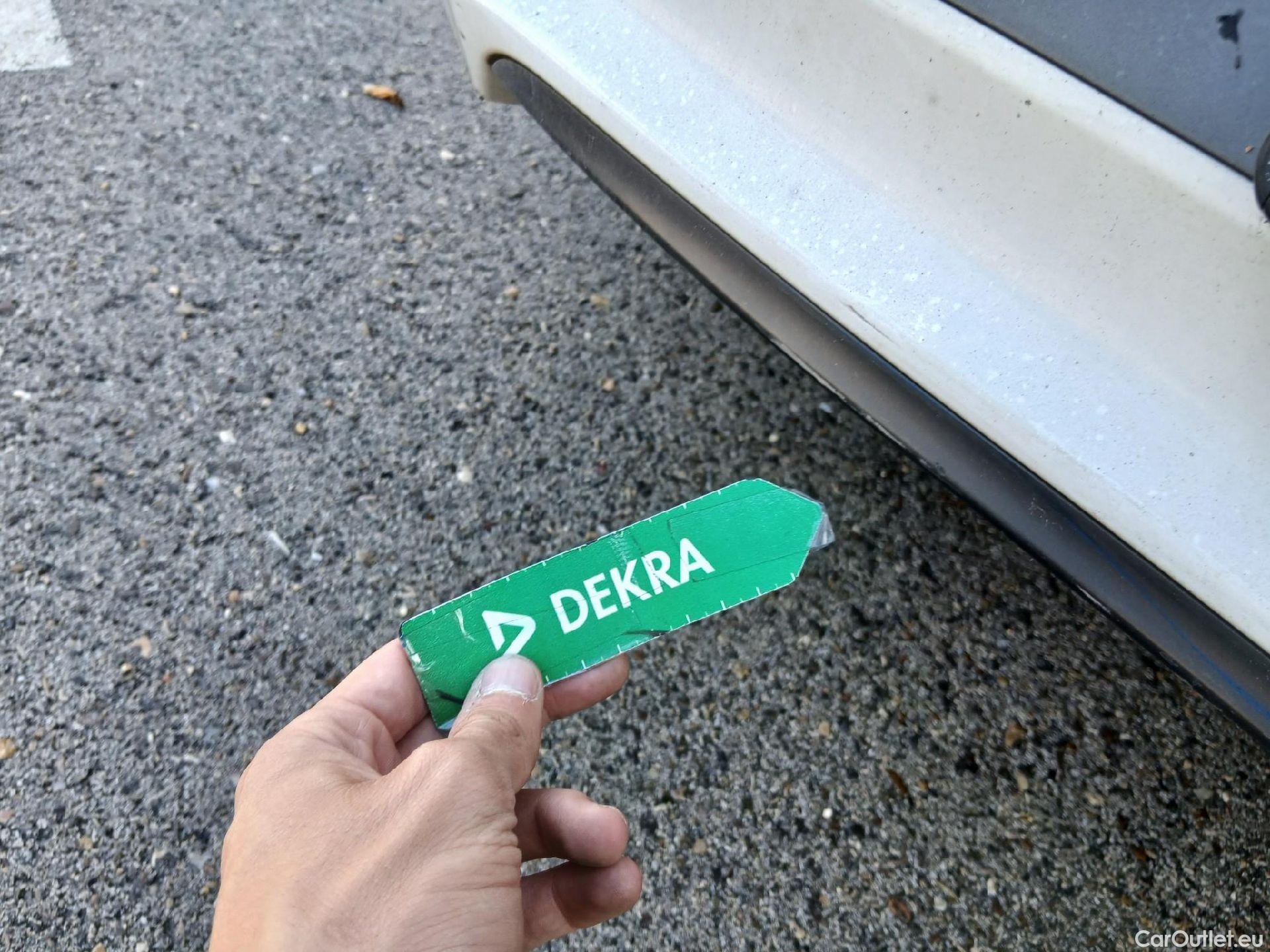  Hyundai   Ioniq HYUNDAI / 2019 / 5P / berlina con portón 1.6 GDI HEV Klass DCT #31