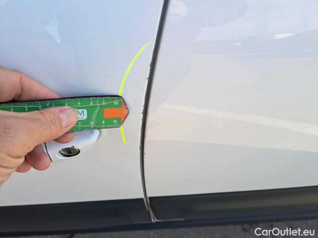  Citroen  C3 CITROEN  / 2020 / 5P / berlina con portón PureTech 60KW (83CV) Feel Pack #8