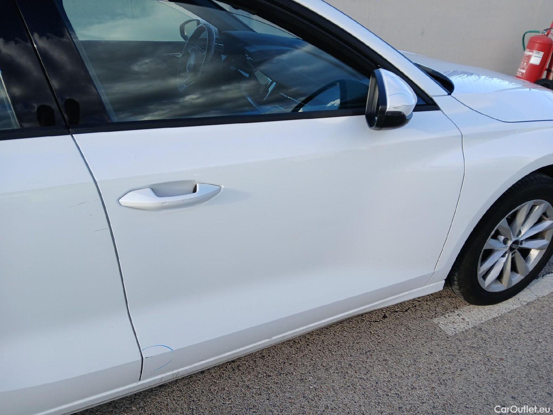  Audi  A3 AUDI  / 2020 / 5P / berlina con portón Sportback 30 TFSI 81kW (110CV) S tronic #34