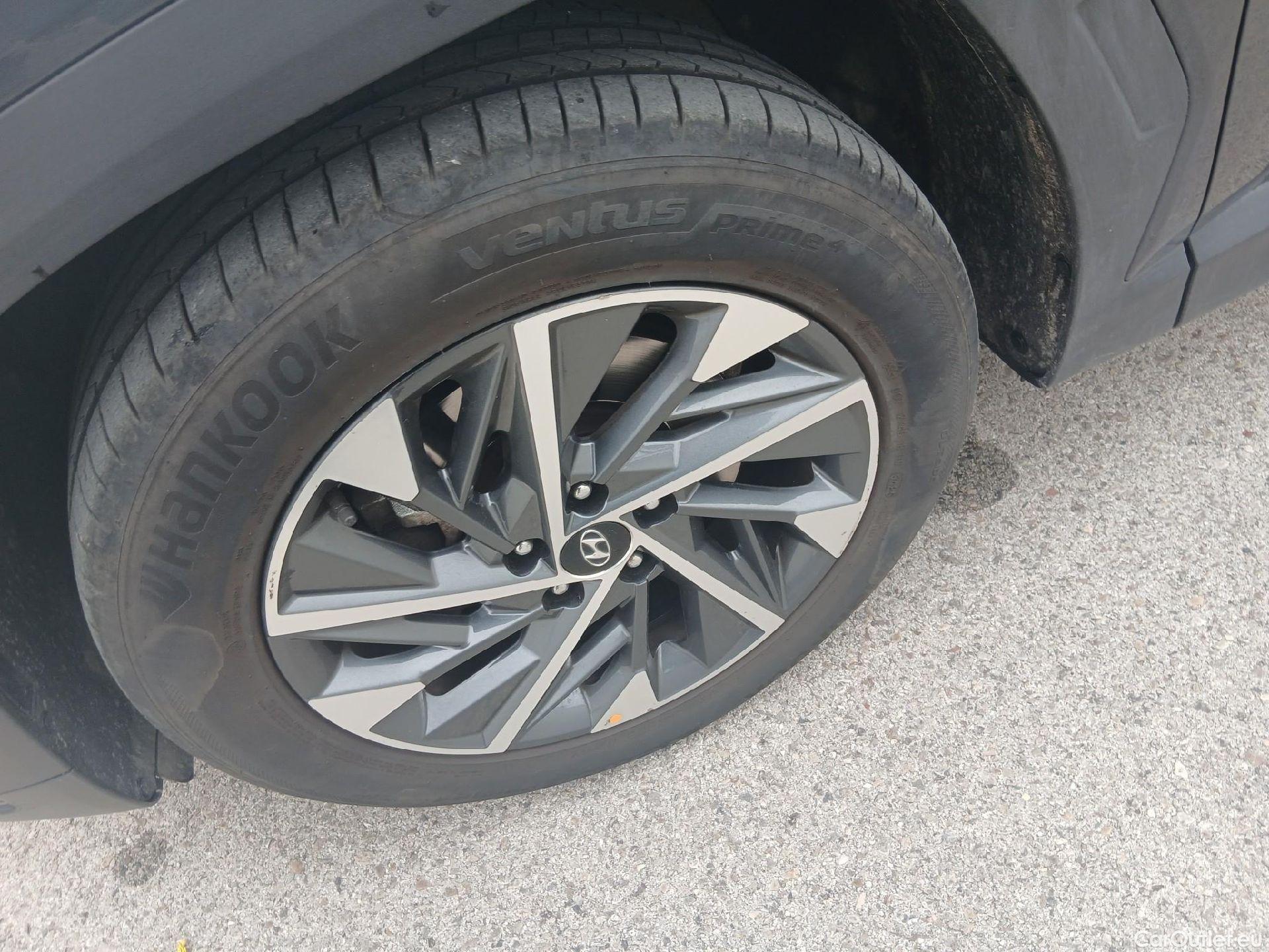  Hyundai  Tucson HYUNDAI  / 2020 / 5P / todoterreno 1.6 CRDI 100kW (136CV) 48V Tecno DCT 2C #23