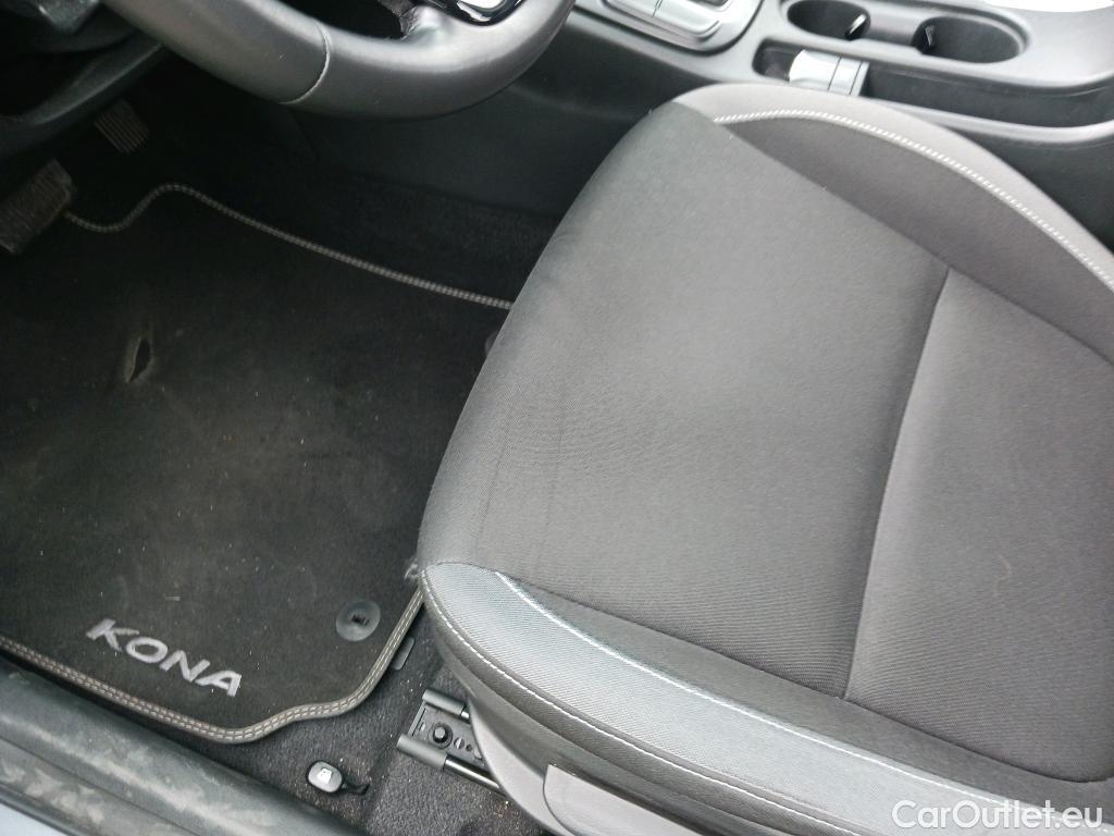  Hyundai  Konna HYUNDAI Kona / 2017 / 5P / todoterreno 1.6 GDI HEV Klass DCT #7