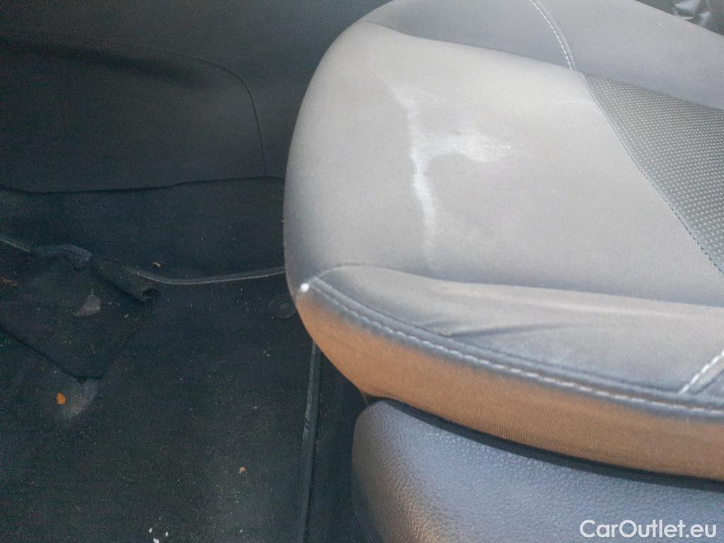  Ford  Focus FORD  5p 3G berlina con portón 1.5 TDCi E6 88kW (120CV) Trend+ #7