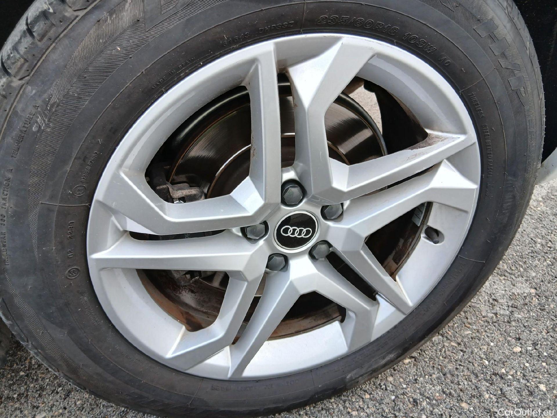  Land Rover  Discovery AUDI Q5 / 2020 / 5P / todoterreno Advanced 35 TDI 120kW S tronic (AC2) #19