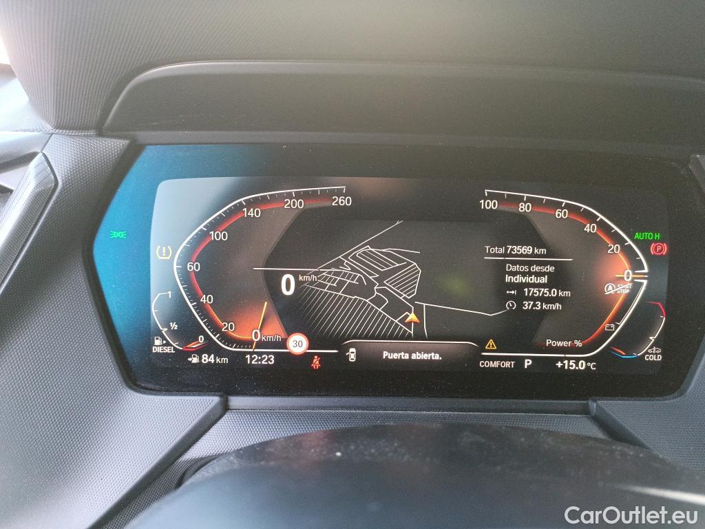  Bmw  Serie 1 BMW  / 2019 / 5P / berlina con portón 118d #19