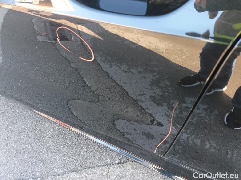  Bmw  Serie 1 BMW  / 2019 / 5P / berlina con portón 118d #2