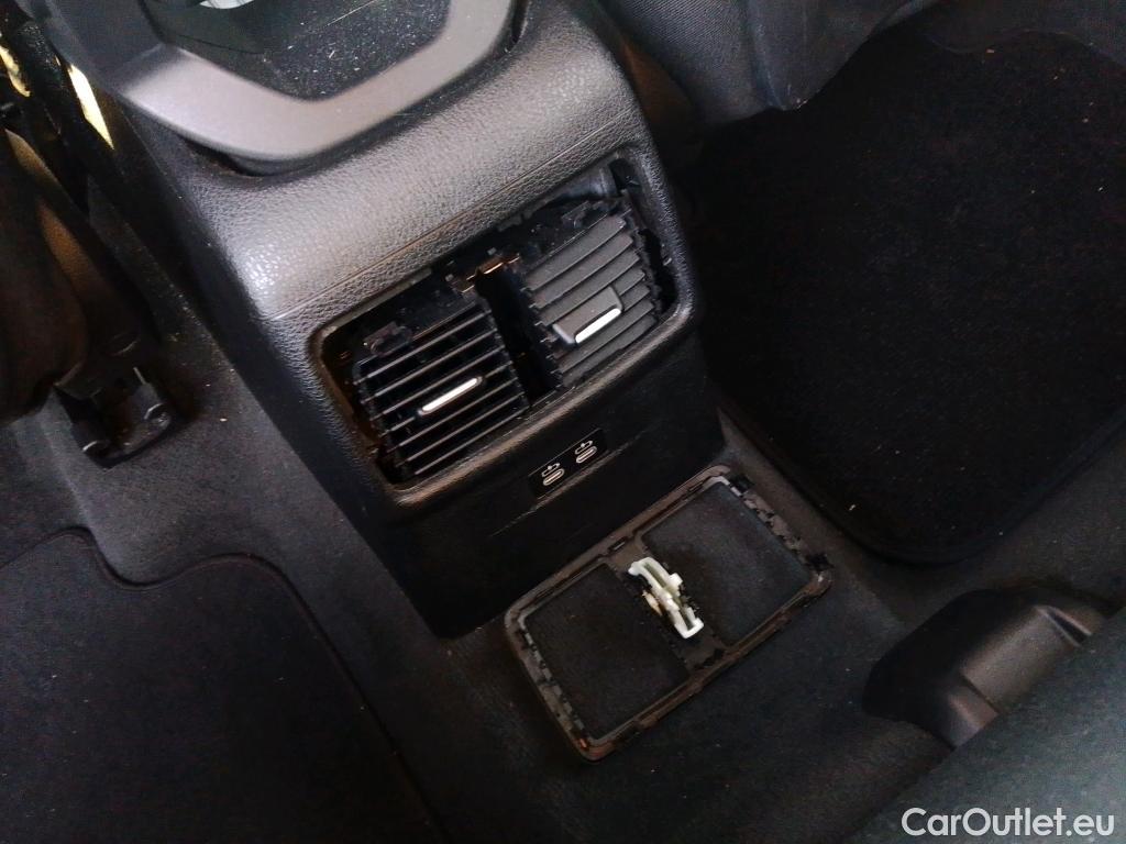  Bmw  X1 BMW  / 2019 / 5P / todoterreno sDrive16d Business #3