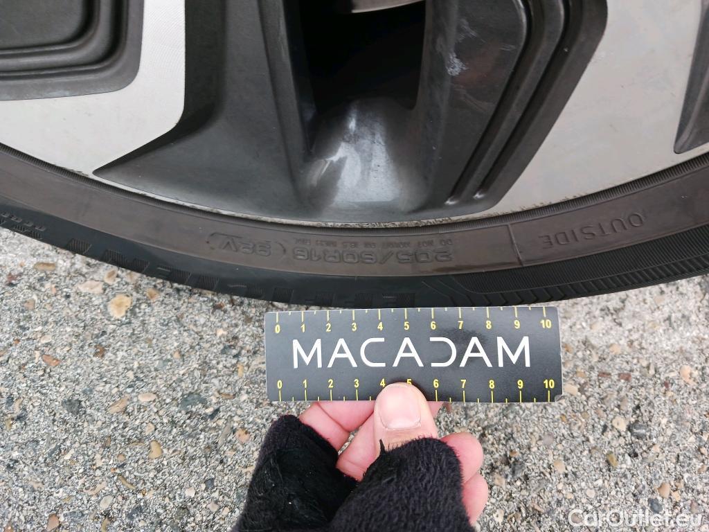  Hyundai  Konna HYUNDAI Kona / 2017 / 5P / todoterreno 1.6 GDI HEV Klass DCT #2