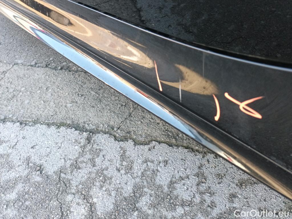  Bmw  Serie 1 BMW  / 2019 / 5P / berlina con portón 118d #10