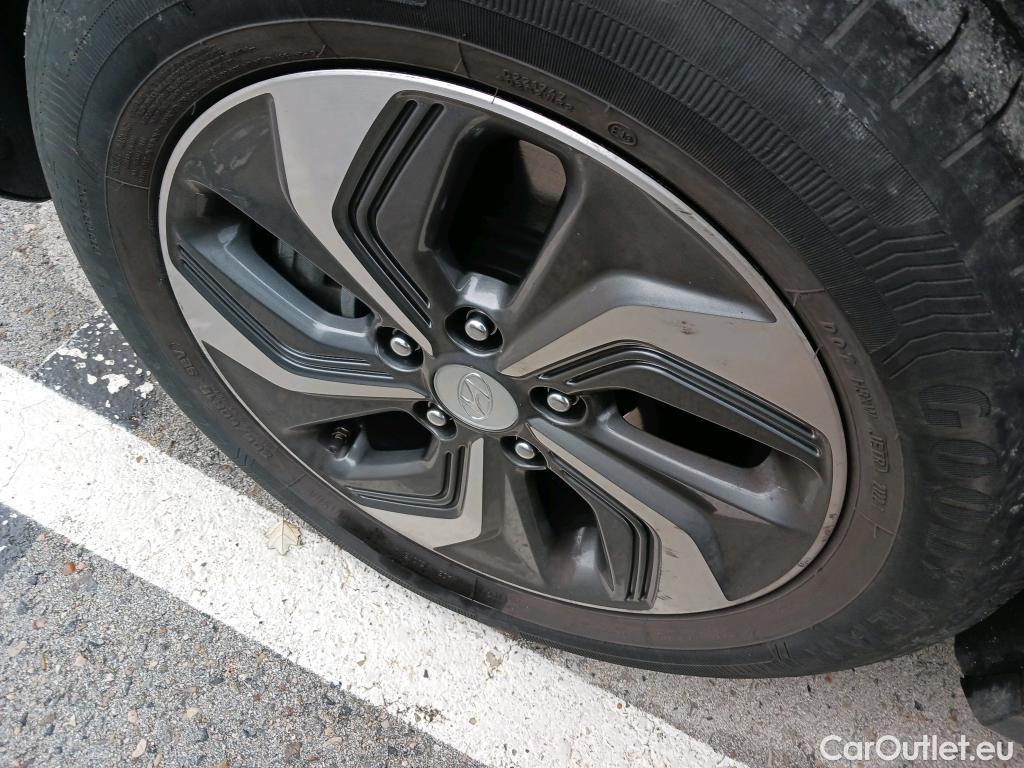  Hyundai  Konna HYUNDAI Kona / 2017 / 5P / todoterreno 1.6 GDI HEV Klass DCT #23