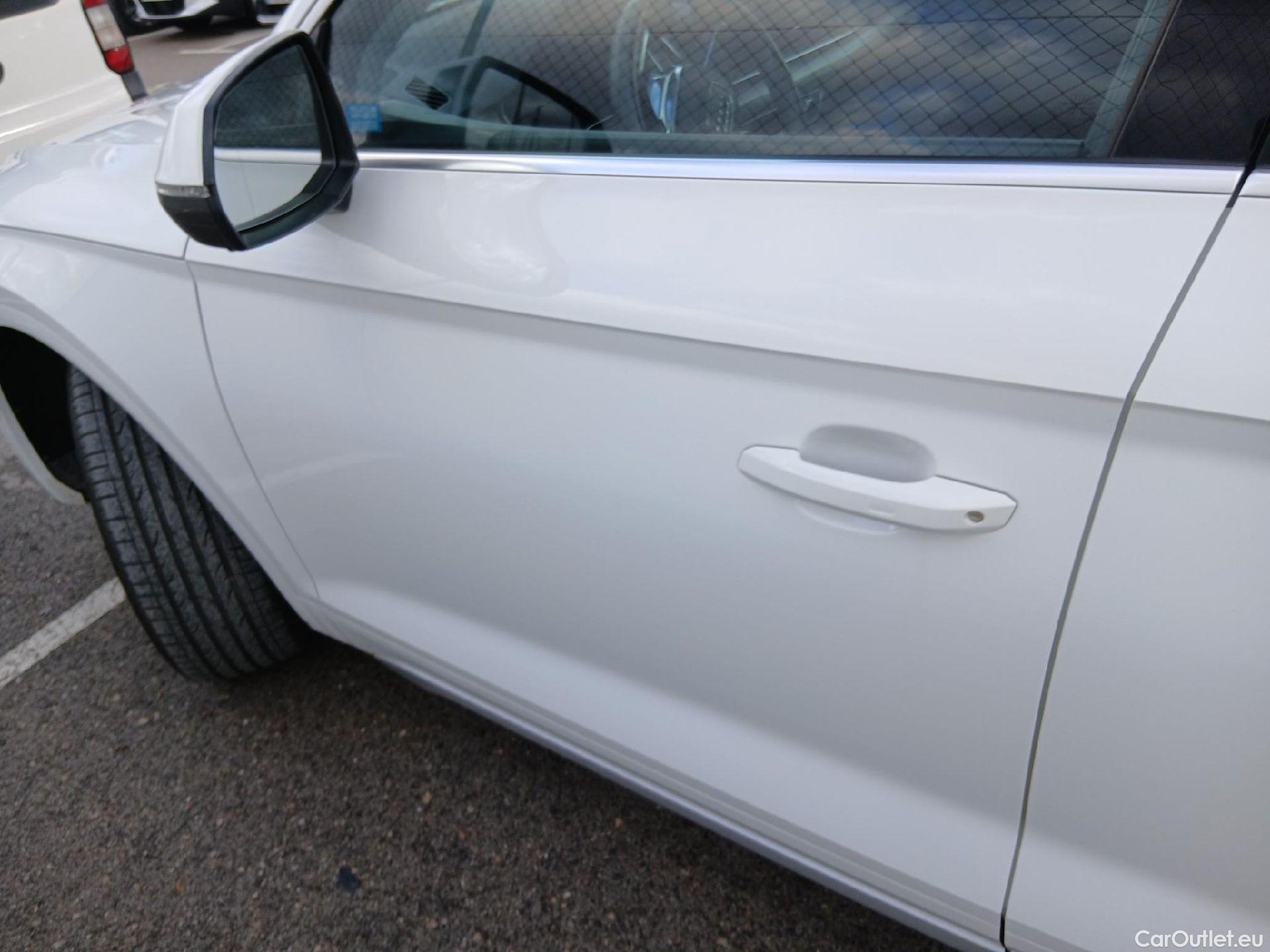  Land Rover  Discovery AUDI Q5 / 2020 / 5P / todoterreno Advanced 35 TDI 120kW S tronic (AC2) #16