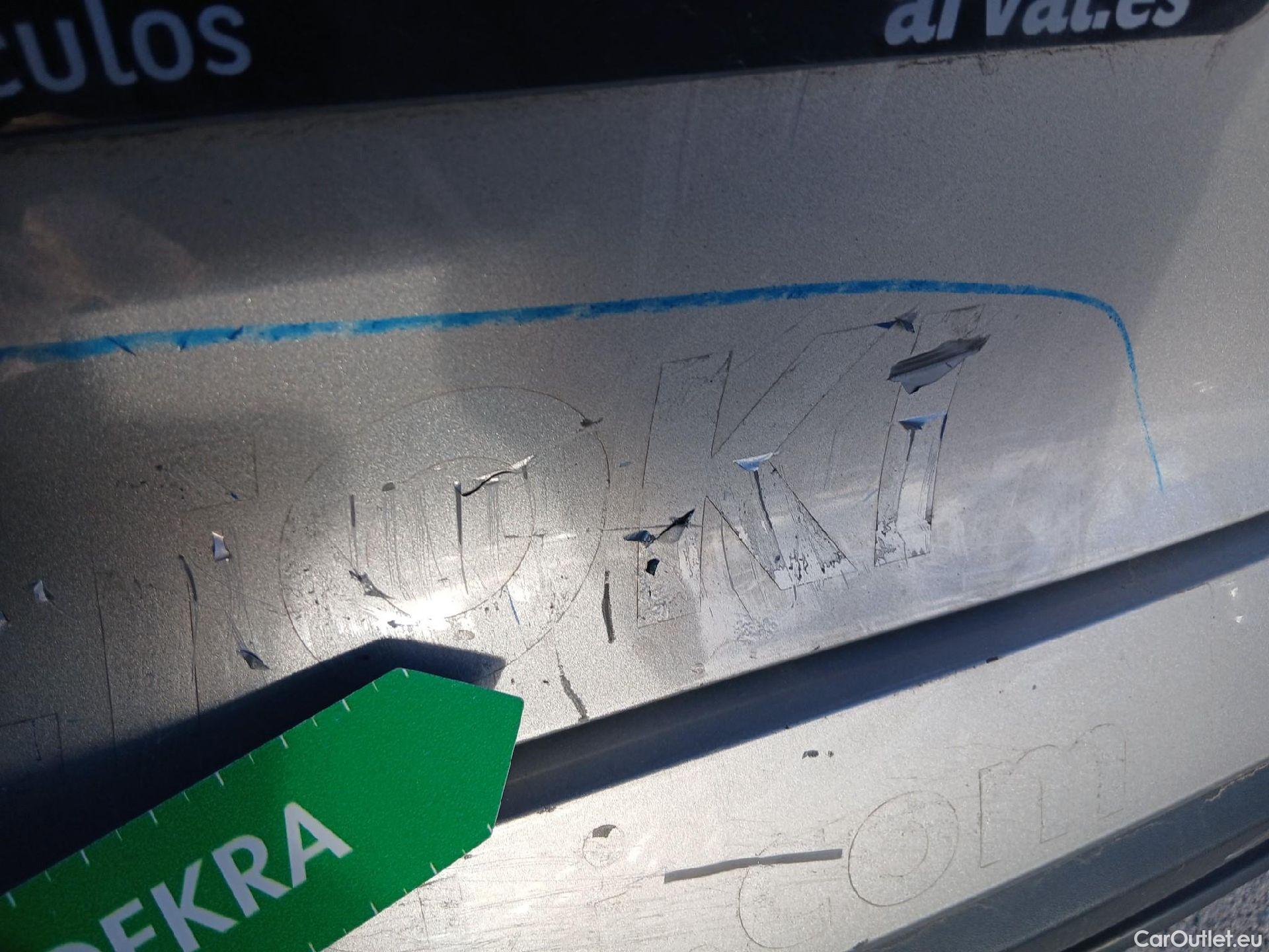  Nissan  Qashqai NISSAN  / 2021 / 5P / todoterreno DIG-T 103kW (140CV) mHEV 4x2 Acenta #19