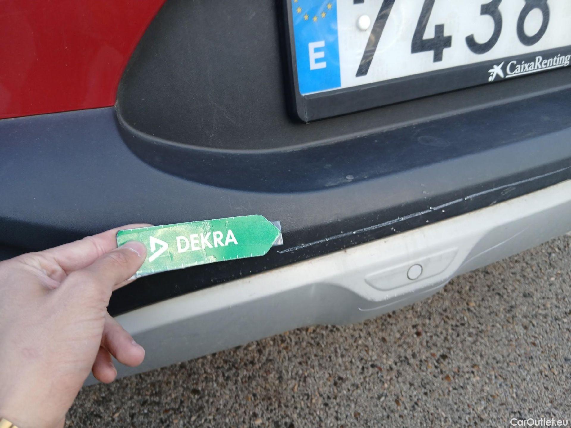  KIA  STONIC KIA  / 2017 / 5P / todoterreno 1.0 T-GDi 88kW (120CV) Black Edition(SP) #27