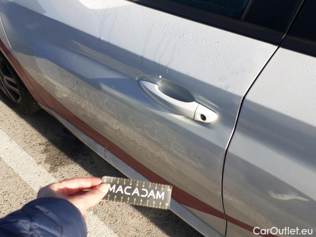  Peugeot  208 PEUGEOT  / 2019 / 5P / berlina con portón BlueHDi 73kW (100CV) Active Pack (AC) #15