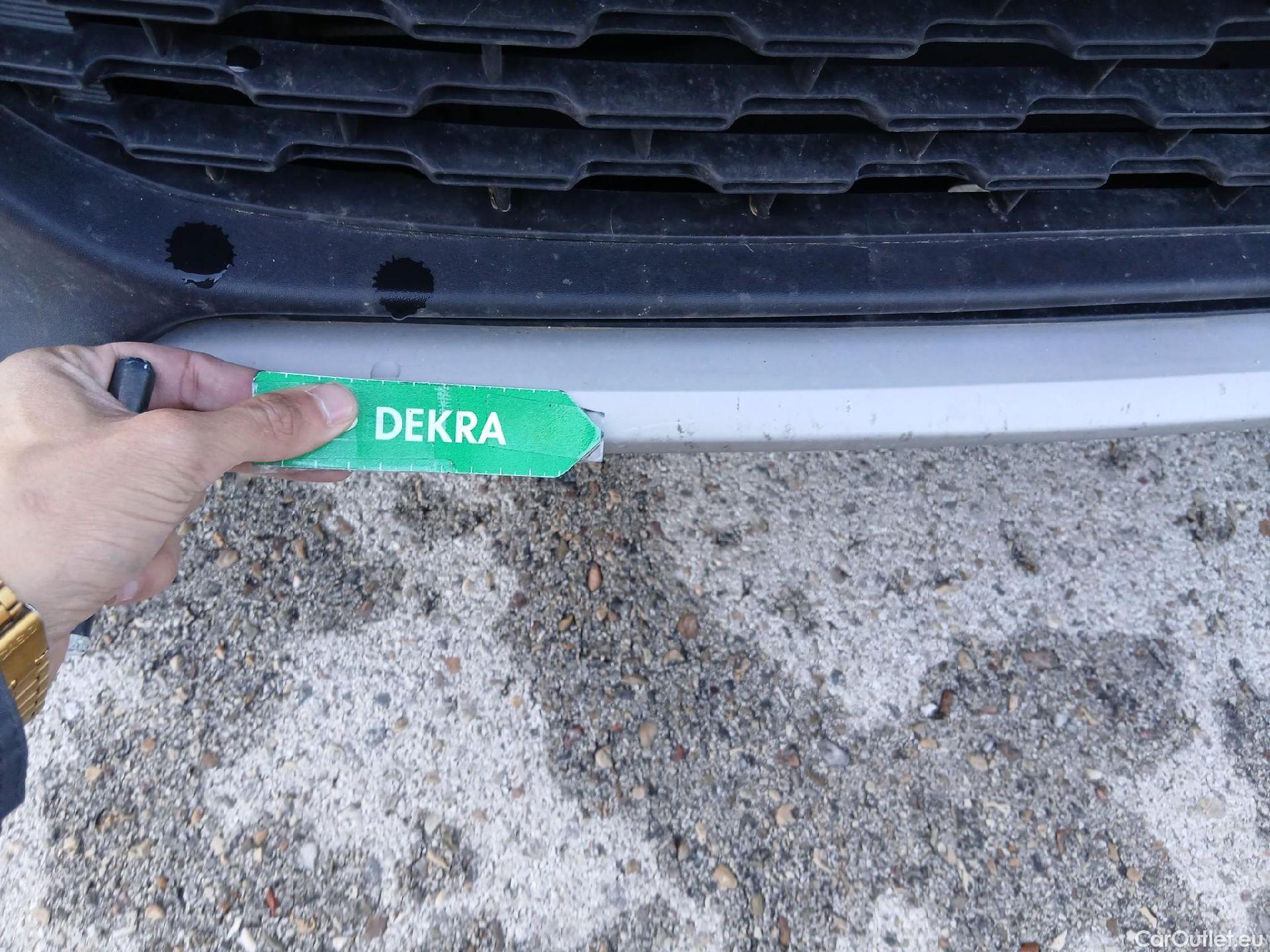  KIA  STONIC KIA  / 2017 / 5P / todoterreno 1.0 T-GDi 88kW (120CV) Black Edition(SP) #6