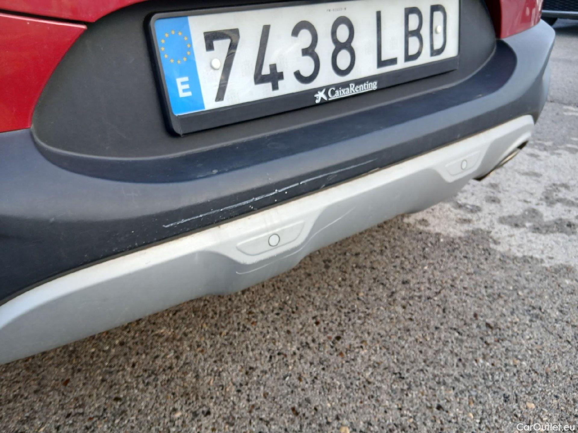  KIA  STONIC KIA  / 2017 / 5P / todoterreno 1.0 T-GDi 88kW (120CV) Black Edition(SP) #29