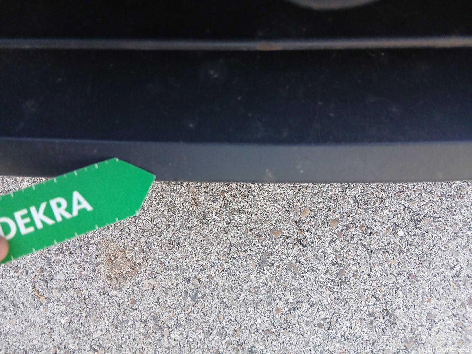  Nissan  Qashqai NISSAN  / 2021 / 5P / todoterreno DIG-T 103kW (140CV) mHEV 4x2 Acenta #10