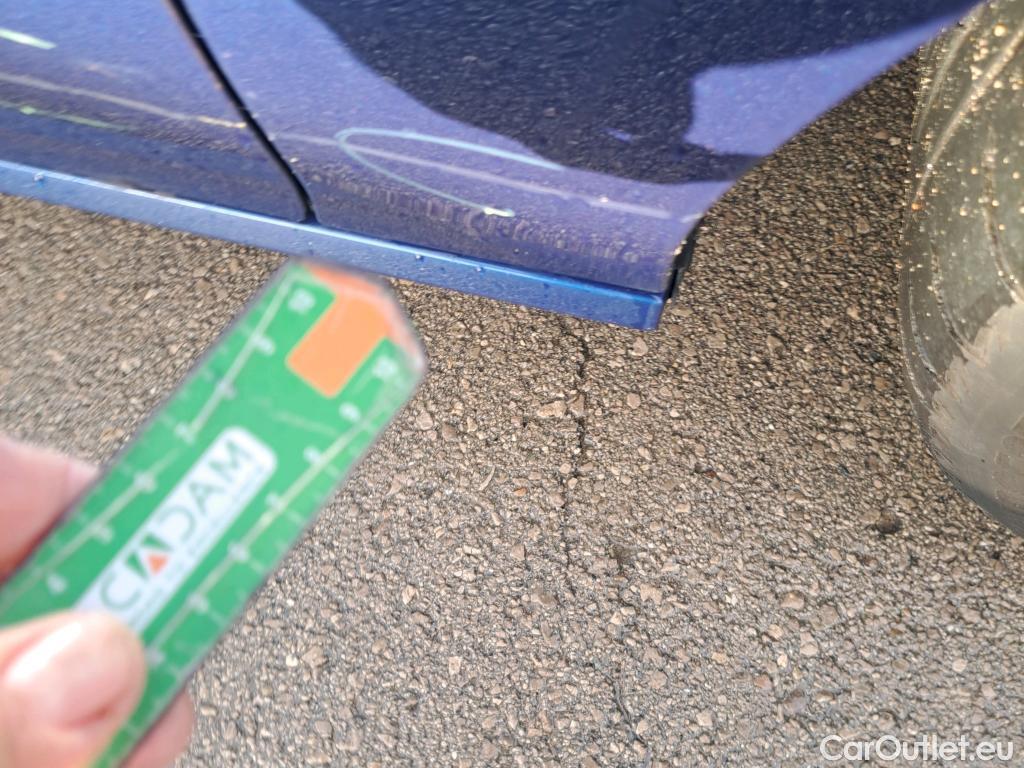  Mercedes  CLA-Klasse Clase CLA CLA 200 (118.387) 1.3 165CV AT7 E6d #42