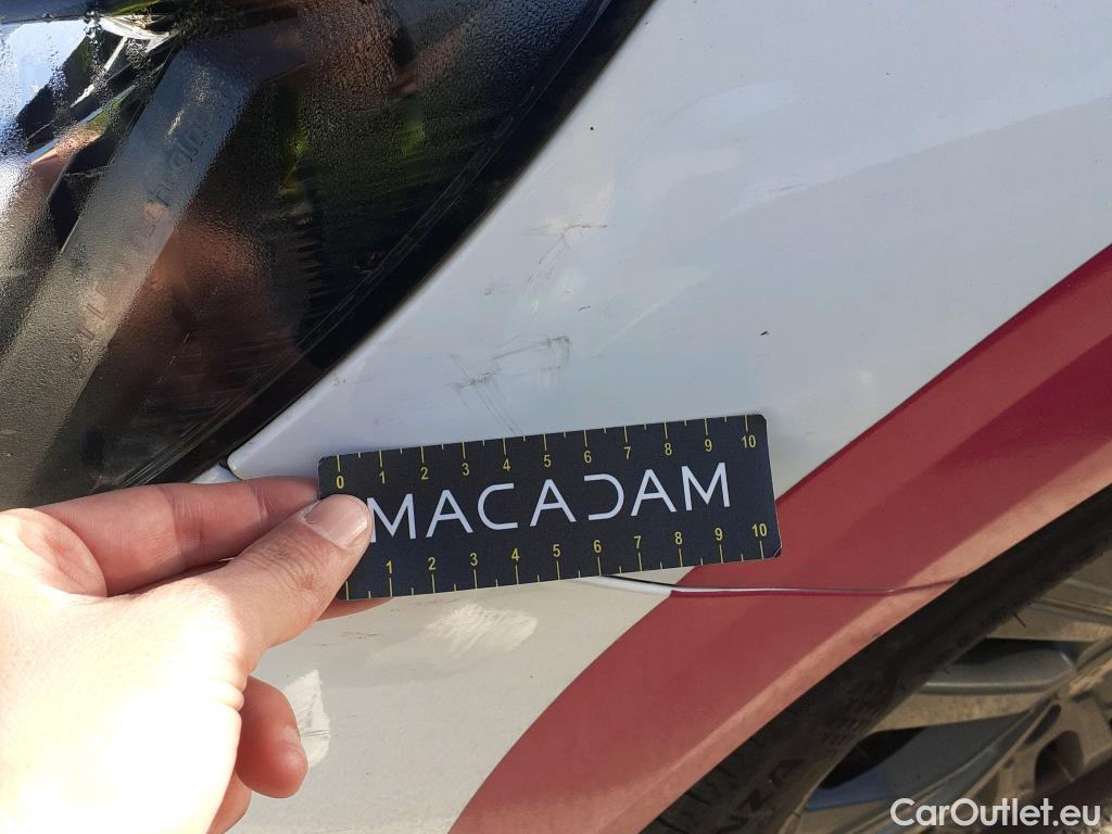  Peugeot  208 PEUGEOT  / 2019 / 5P / berlina con portón BlueHDi 73kW (100CV) Active Pack (AC) #11