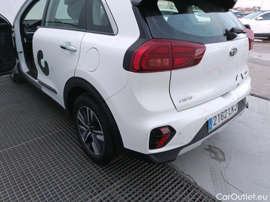  KIA  Niro KIA  PHEV / 2019 / 5P / crossover 1.6 GDi PHEV 104kW (141CV) Drive #14