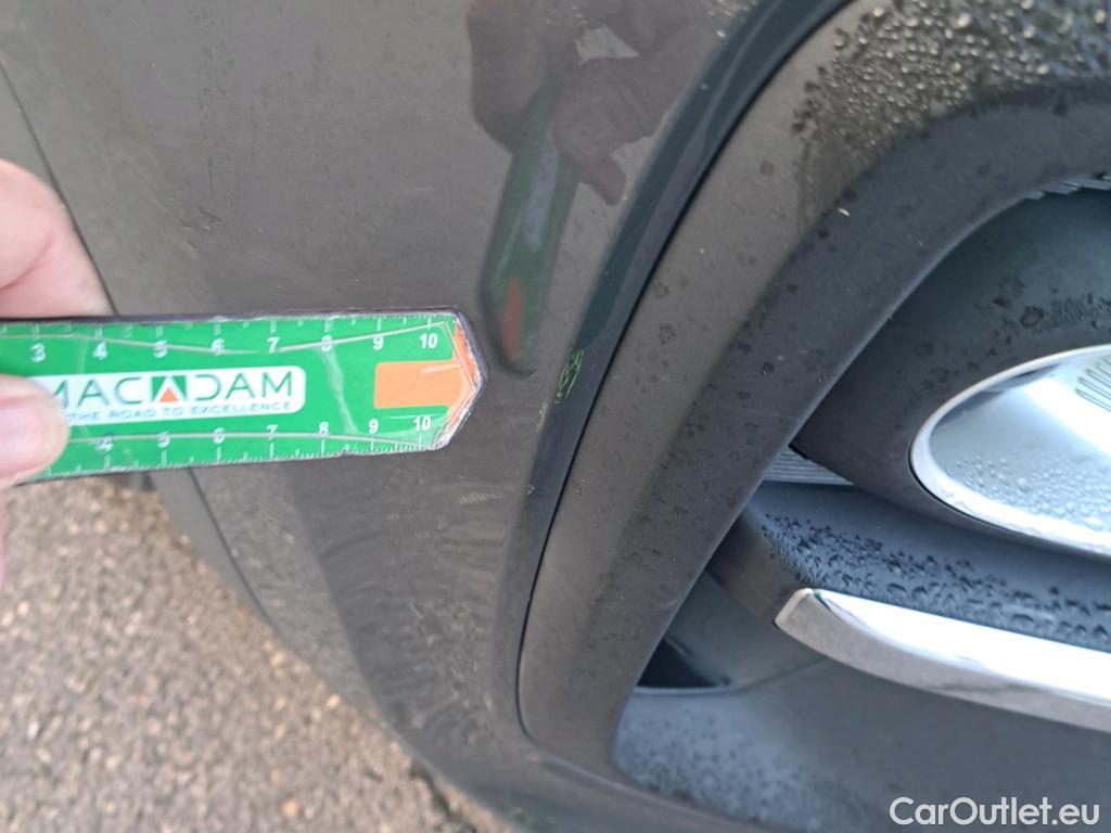  KIA  Sportage KIA  1.6MHEV Drive 100kW(136CV) 4x2(Crist Tintados) #7