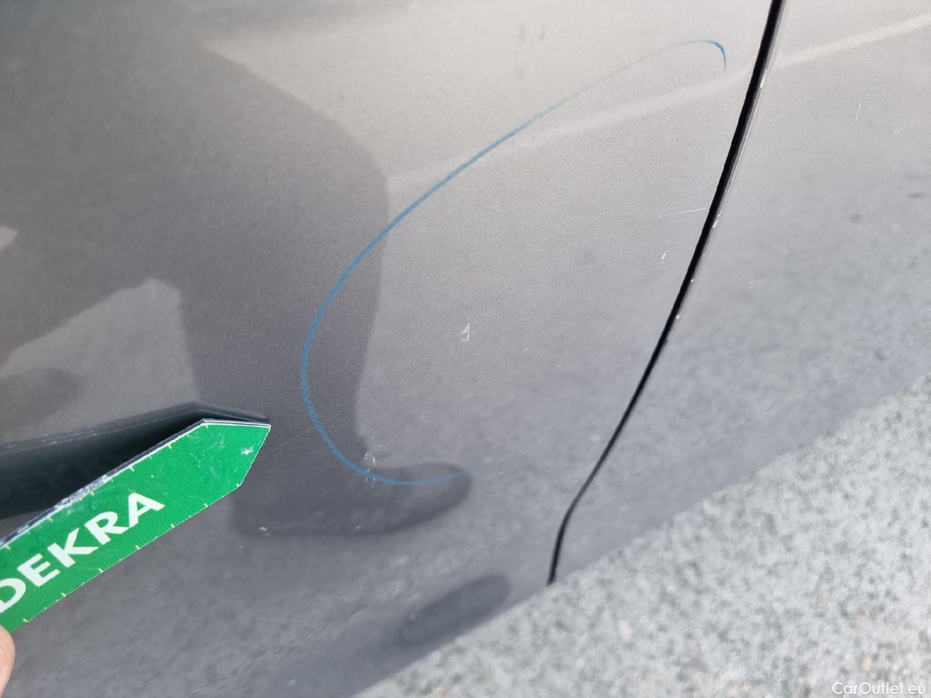  Opel  Corsa OPEL  / 2019 / 5P / berlina con portón 1.5D DT 74kW (100CV) Elegance (AC2) #33