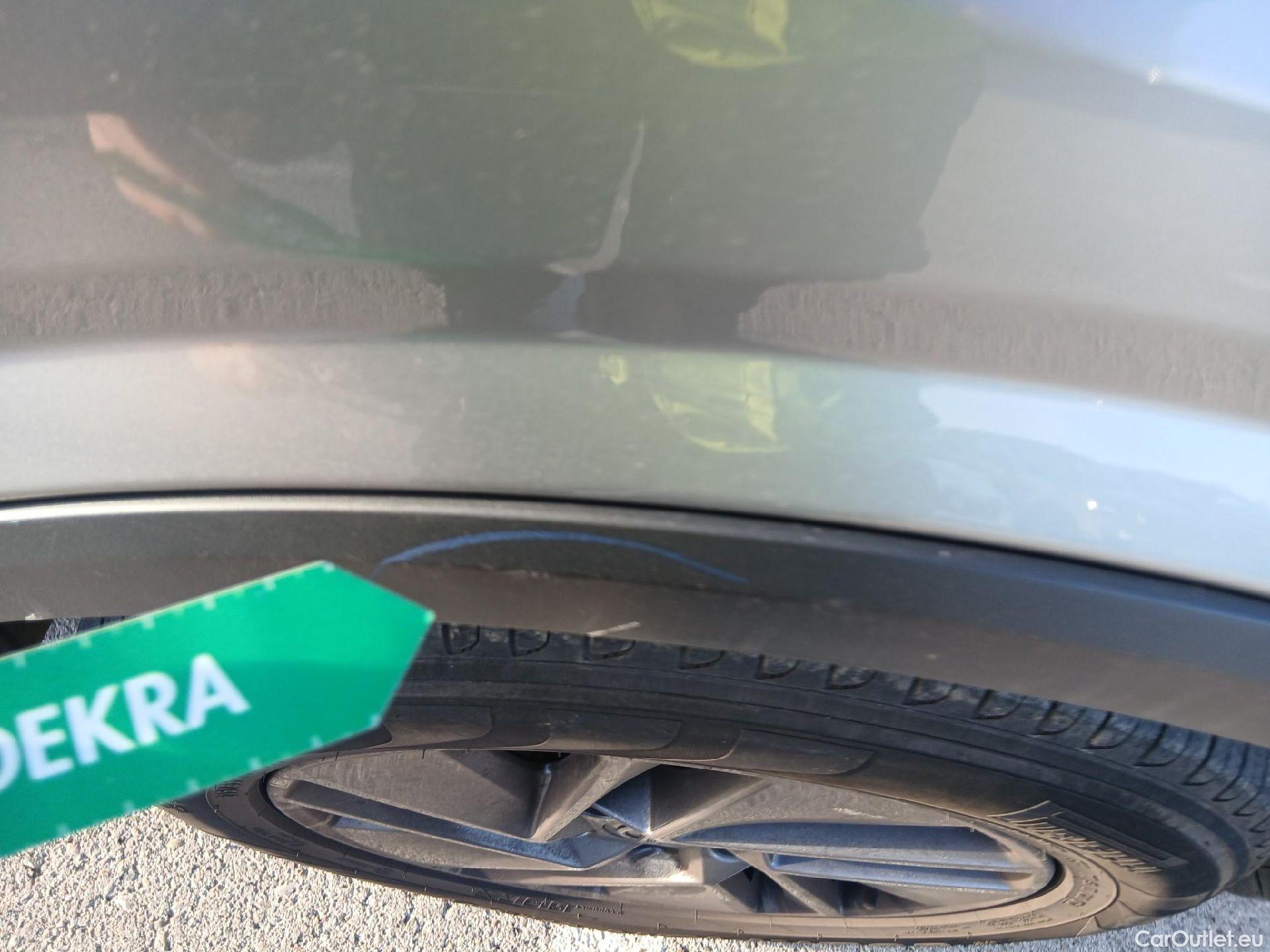  Nissan  Qashqai NISSAN  / 2021 / 5P / todoterreno DIG-T 103kW (140CV) mHEV 4x2 Acenta #30