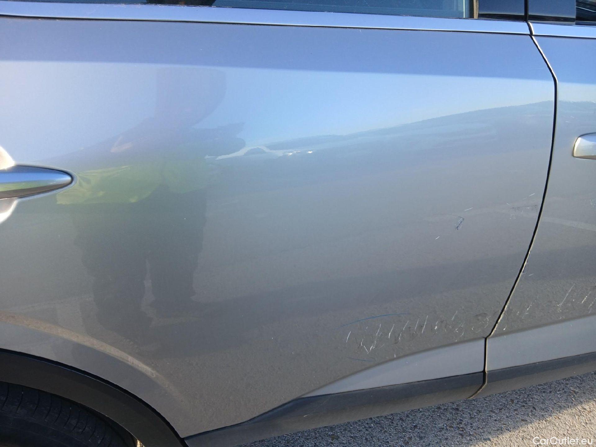  Nissan  Qashqai NISSAN  / 2021 / 5P / todoterreno DIG-T 103kW (140CV) mHEV 4x2 Acenta #24