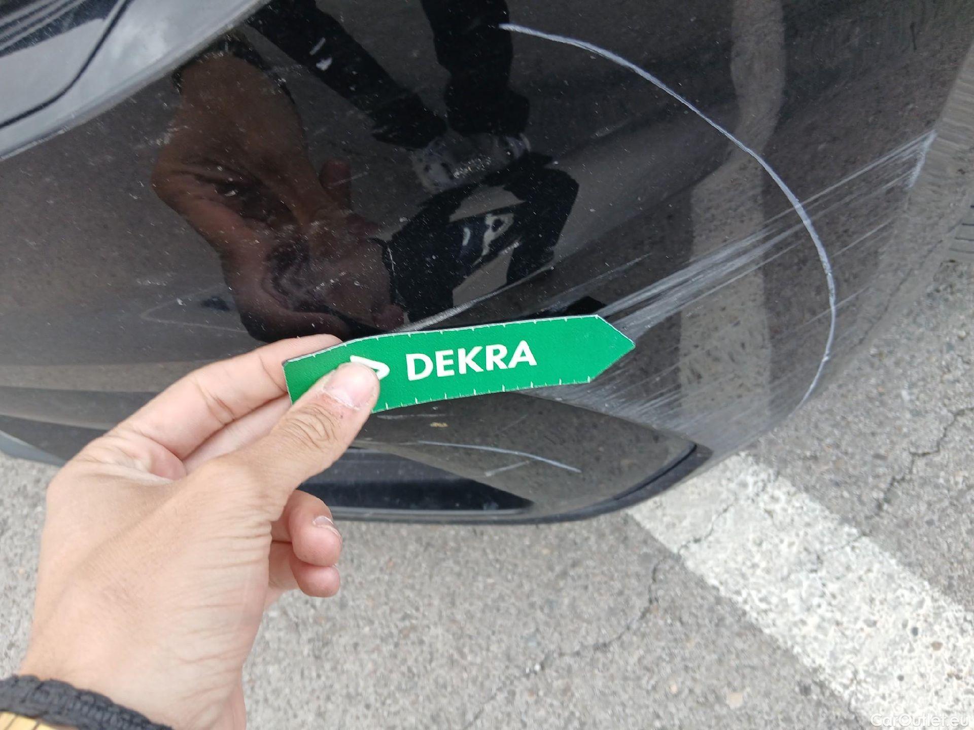  Volkswagen  Arteon VOLKSWAGEN  / 2017 / 5P / berlina con portón R-Line 2.0 TDI 110kW (150CV) #9