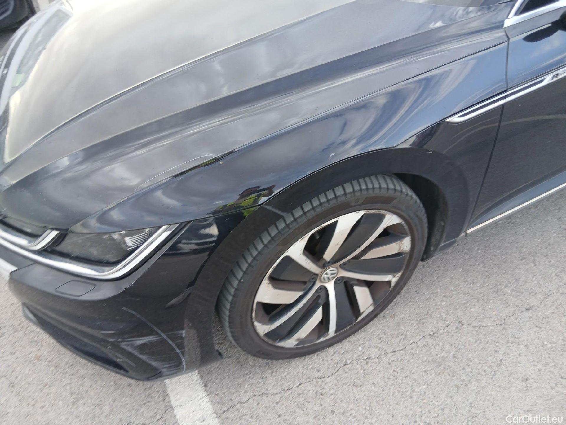  Volkswagen  Arteon VOLKSWAGEN  / 2017 / 5P / berlina con portón R-Line 2.0 TDI 110kW (150CV) #15