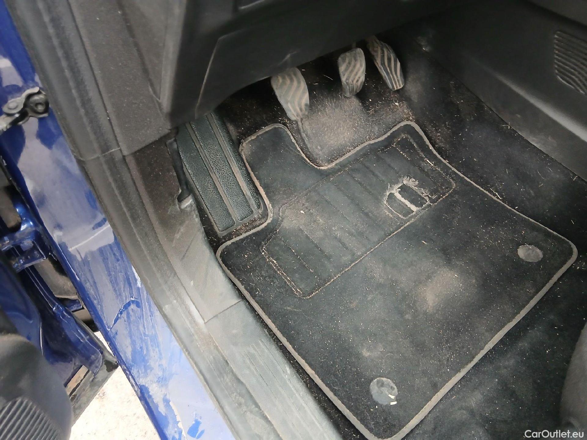  Renault  Captur RENAULT  / 2020 / 5P / todoterreno Intens TCe 90 #12