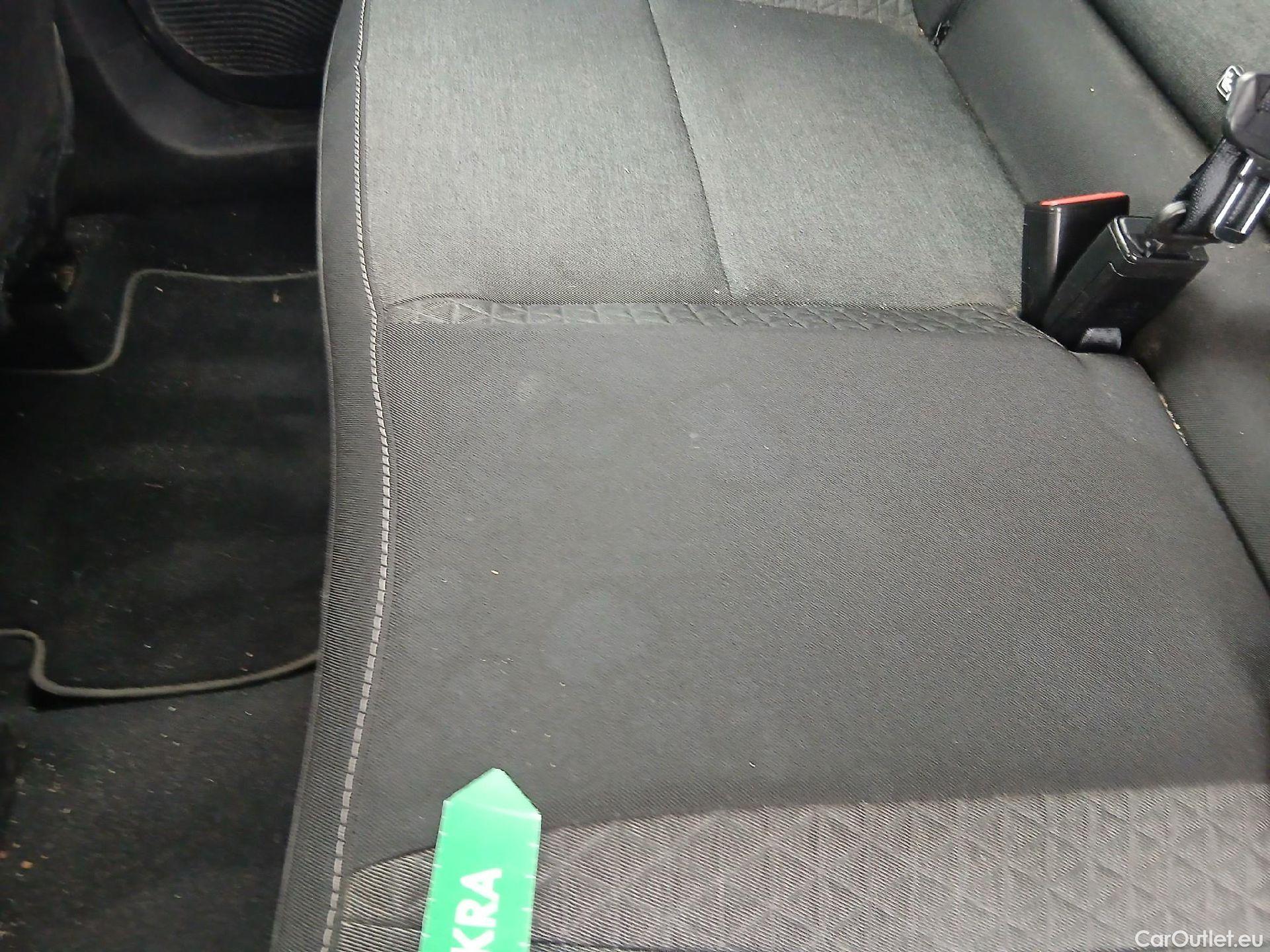  Renault  Captur RENAULT  / 2020 / 5P / todoterreno Intens TCe 90 #14