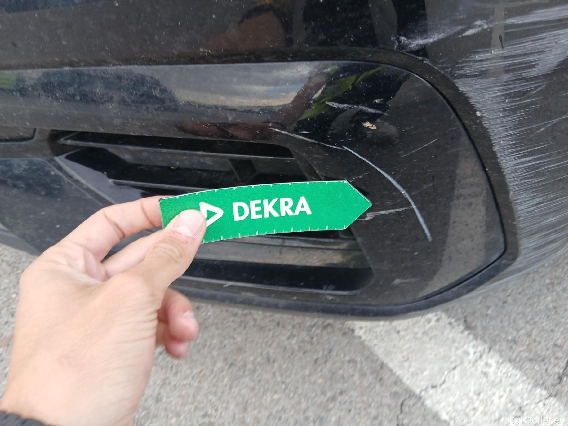  Volkswagen  Arteon VOLKSWAGEN  / 2017 / 5P / berlina con portón R-Line 2.0 TDI 110kW (150CV) #11