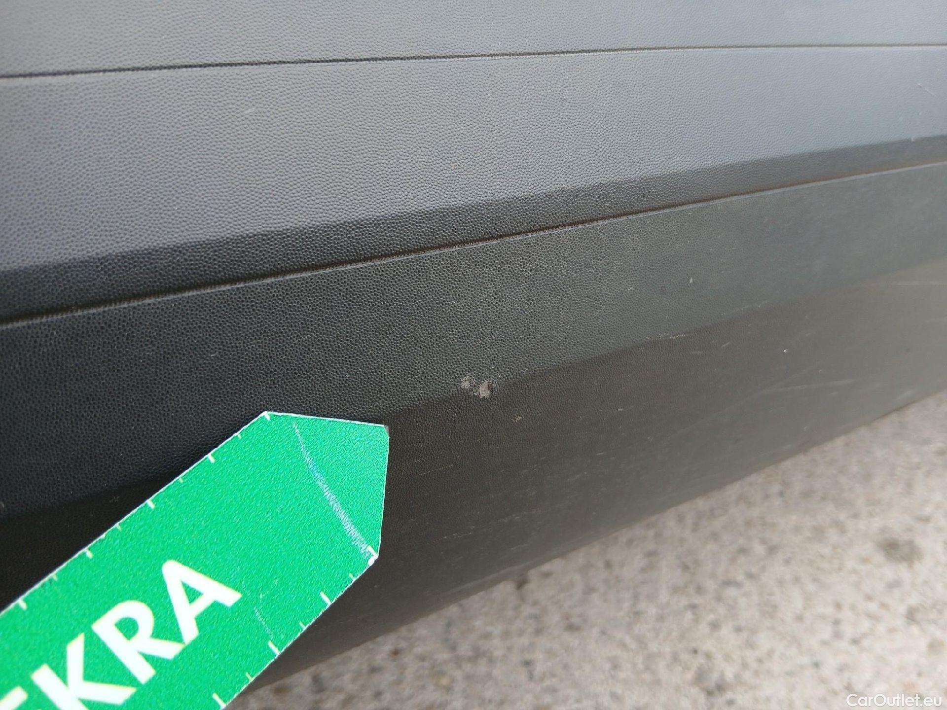  Renault  Captur RENAULT  / 2020 / 5P / todoterreno Intens TCe 90 #43