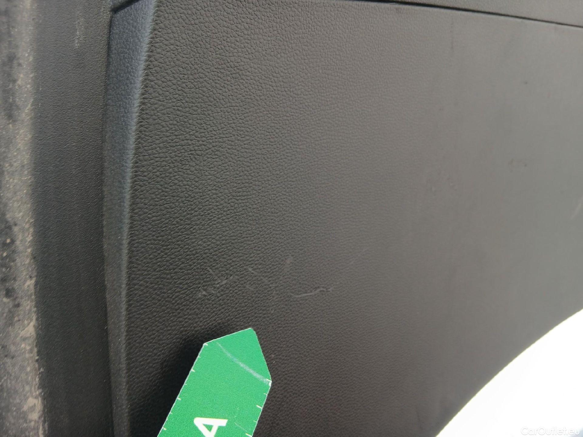  Renault  Captur RENAULT  / 2020 / 5P / todoterreno Intens TCe 90 #50