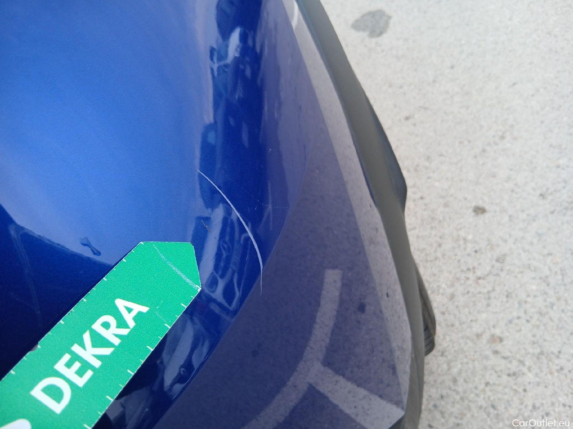  Renault  Captur RENAULT  / 2020 / 5P / todoterreno Intens TCe 90 #30