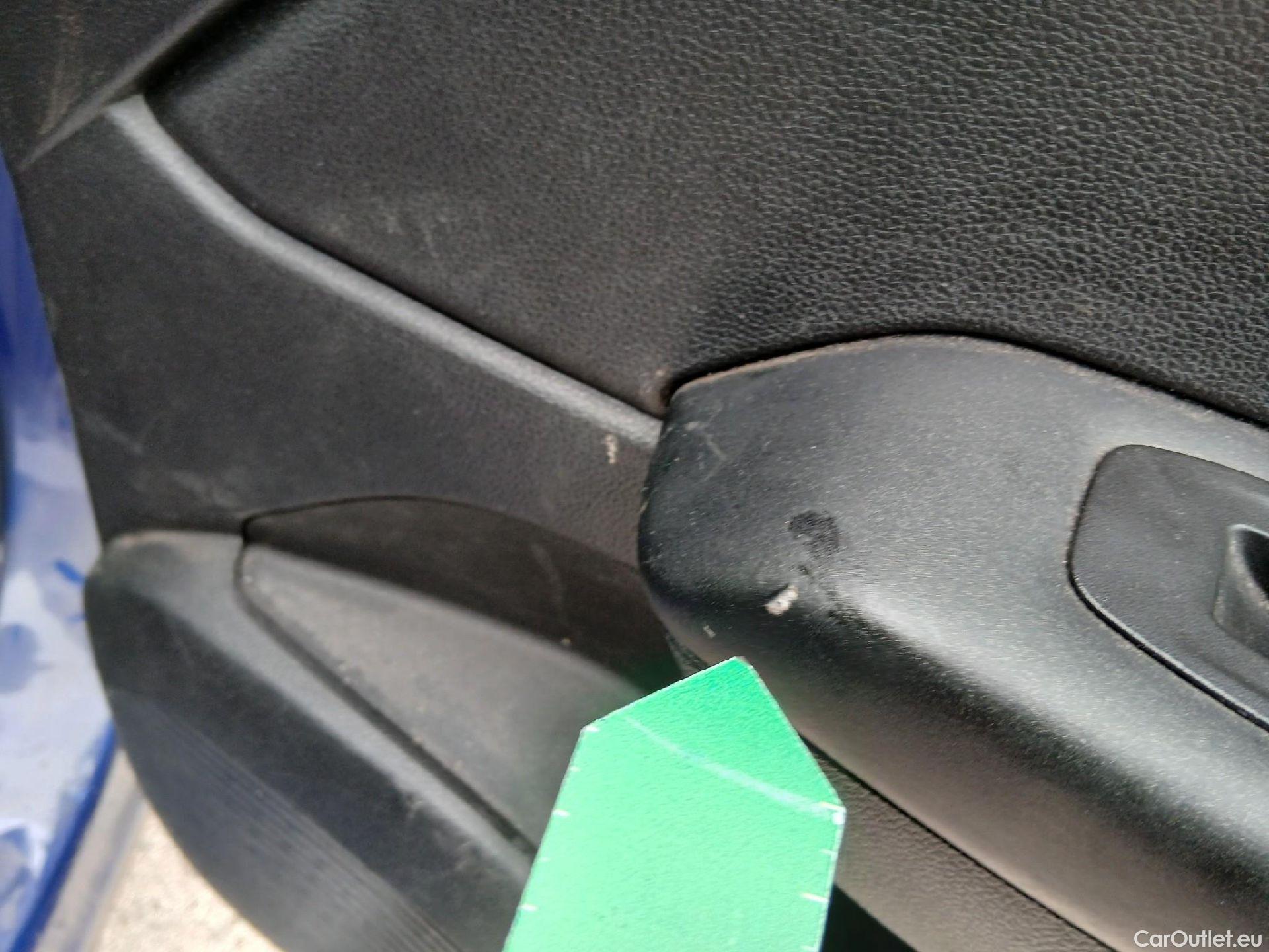  Renault  Captur RENAULT  / 2020 / 5P / todoterreno Intens TCe 90 #48