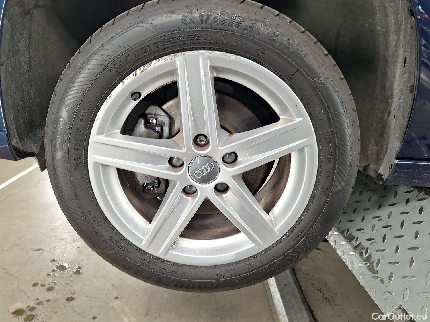  Audi  A3 Audi,  Berline FL'16, Audi  Berline 1.0 TFSi 30 85kW 4d #1