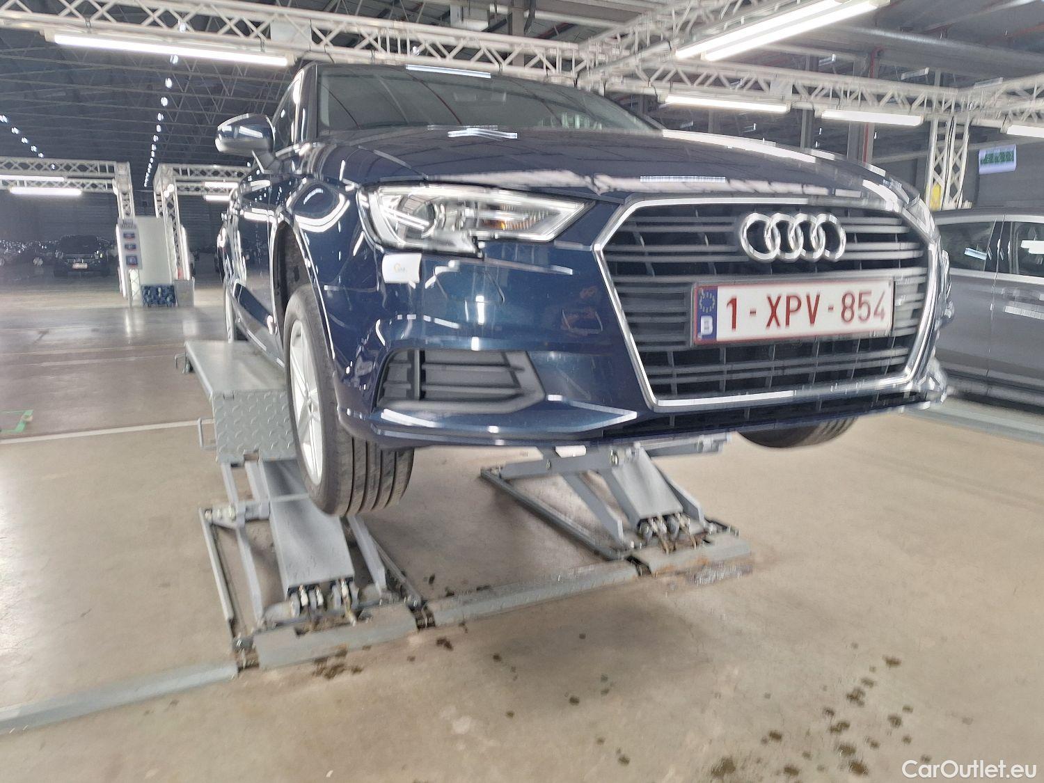  Audi  A3 Audi,  Berline FL'16, Audi  Berline 1.0 TFSi 30 85kW 4d #19