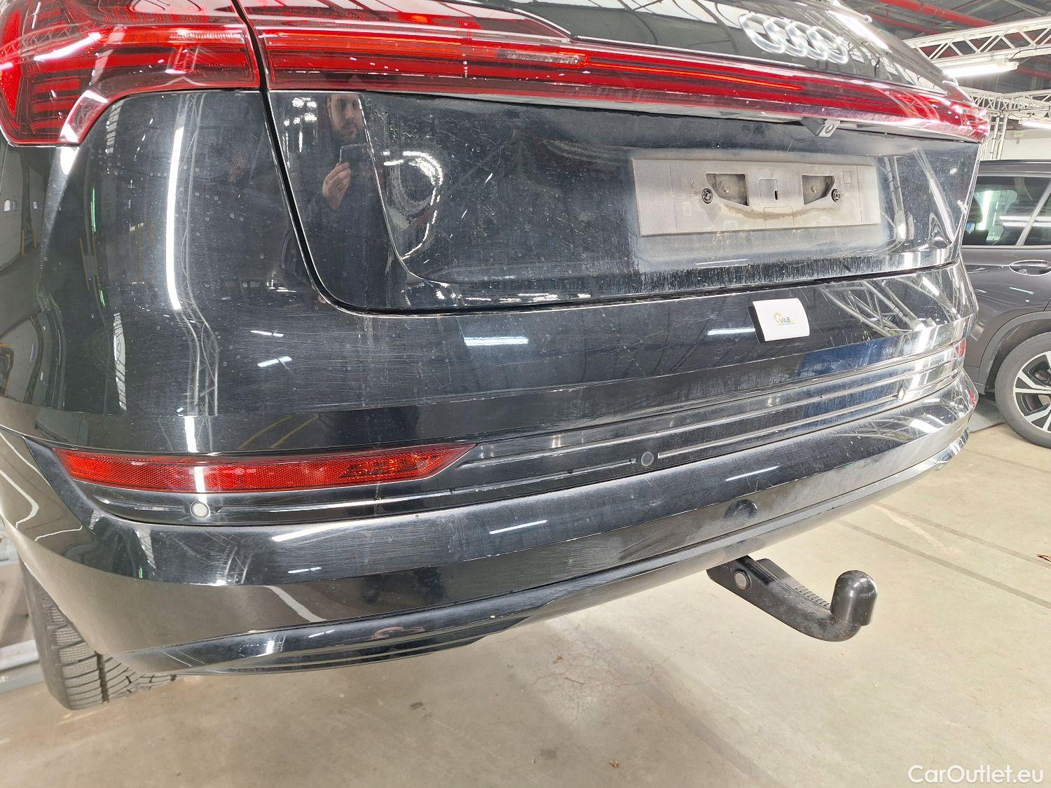  Audi  E-TRON Audi,  '19 BEV, Audi  55 Quattro Advanced 5d #13